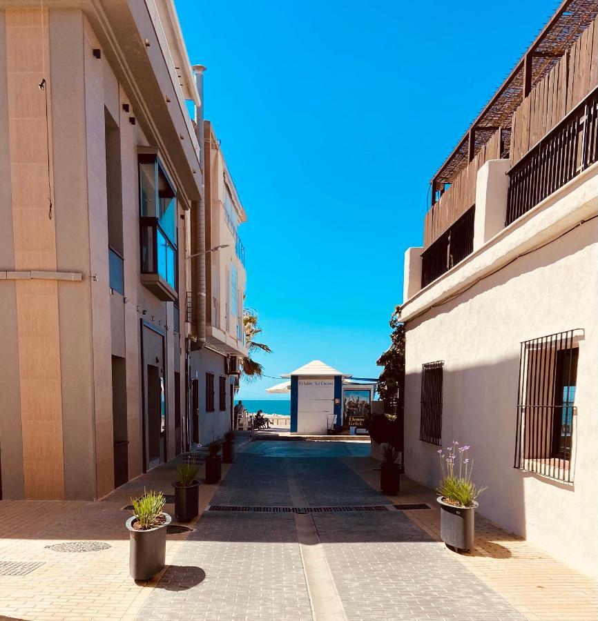 Apartamentos Chuita Playa Malaga Exterior photo